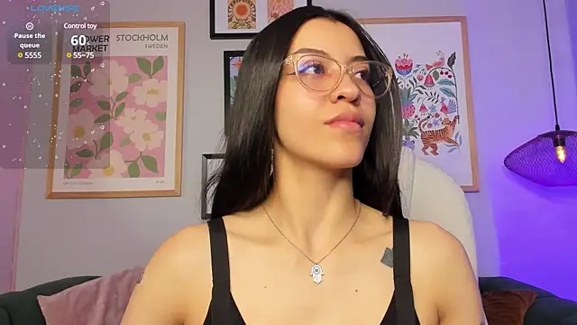 Snapshot of nina__dixon chatting on 03.22.25 nina dixon online show from 03.22.25