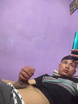 Snapshot of EduardoEspinoza12 chatting on 03.03.25 EduardoEspinoza12 online show from 03.03.25