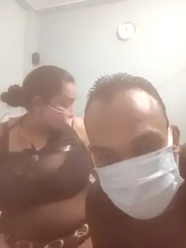 Snapshot of shipla_karan_delhibeck chatting on 03.18.25 shipla karan delhibeck online show from 03.18.25