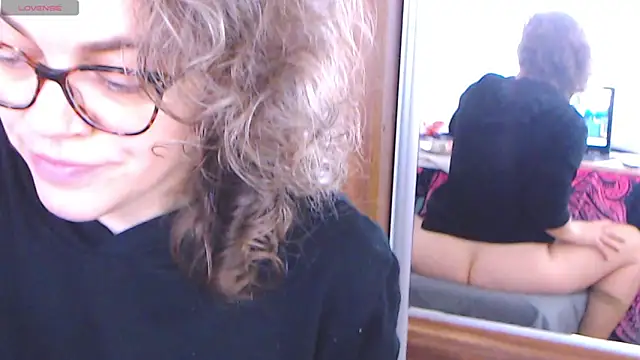 Ju-Hot online show from 01.30.25