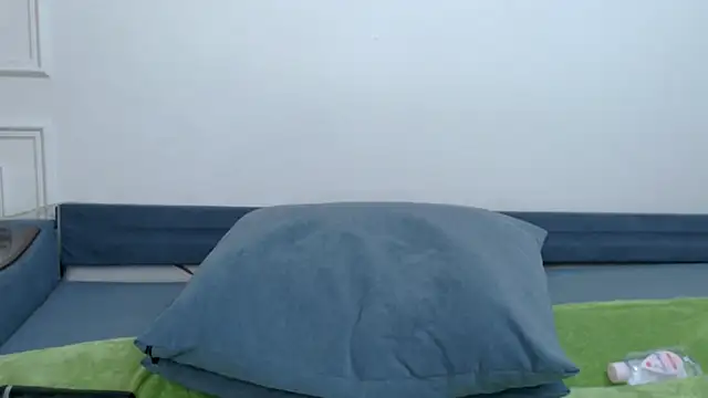 Snapshot of misaki_yuna chatting on 02.22.25 misaki yuna online show from 02.22.25