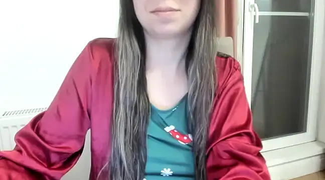 Snapshot of LadyLyanna chatting on 02.07.25 LadyLyanna online show from 02.07.25