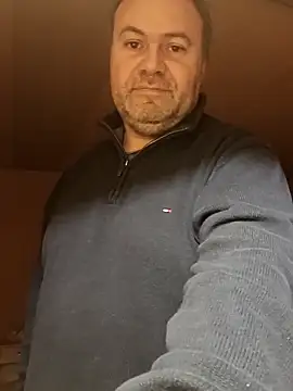 Snapshot of Pourleplasirs chatting on 03.02.25 Pourleplasirs online show from 03.02.25