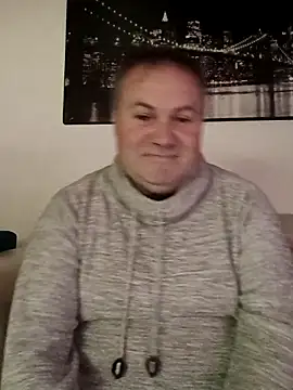 Snapshot of Pourleplasirs chatting on 11.18.25 Pourleplasirs online show from 11.18.25