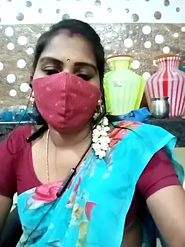 Snapshot of Tamil_roja17 chatting on 11.05.25 Tamil roja17 online show from 11.05.25