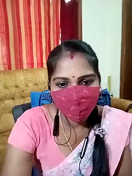 Snapshot of Tamil_roja17 chatting on 11.06.25 Tamil roja17 online show from 11.06.25