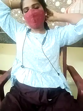 Snapshot of Tamil_roja17 chatting on 11.11.25 Tamil roja17 online show from 11.11.25