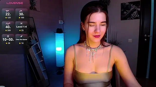 Sweetie Catt online show from 02.11.25