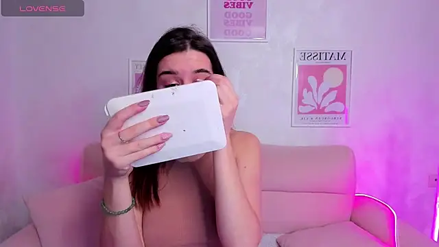 Sweetie Catt online show from 10.10.25