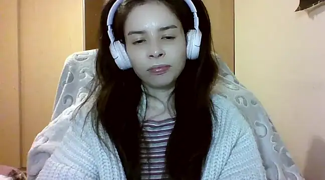 LariceSexy online show from 02.17.25