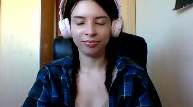 LariceSexy online show from 03.19.25