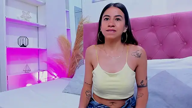 Ariana greenblat online show from 01.28.25