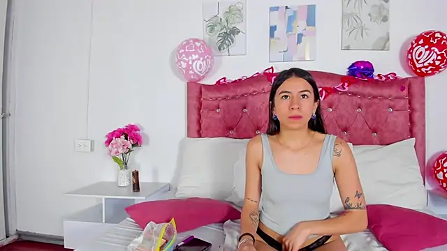 Ariana greenblat online show from 02.17.25