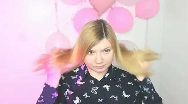 Lola moree online show from 03.11.25