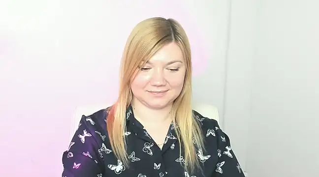 Lola moree online show from 03.17.25