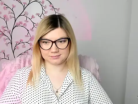 Lola moree online show from 01.12.26