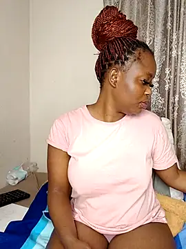 Snapshot of Cherry-brown55 chatting on 11.09.25 Cherry-brown55 online show from 11.09.25