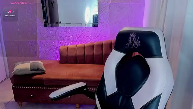 Snapshot of miss_isabella_m chatting on 02.03.26 miss isabella m online show from 02.03.26