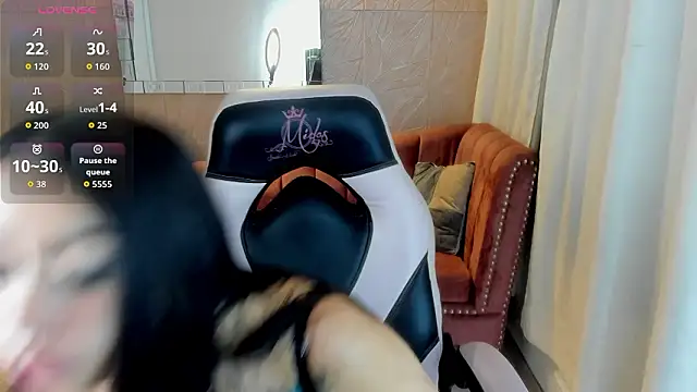 Snapshot of miss_isabella_m chatting on 02.07.26 miss isabella m online show from 02.07.26