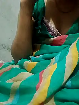 Snapshot of saaniya chatting on 02.07.26 saaniya online show from 02.07.26