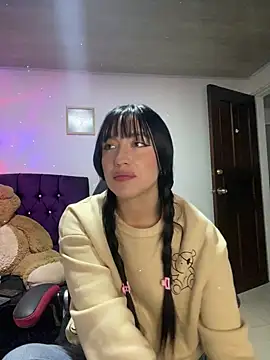 Snapshot of Melody_rousse_ chatting on 02.07.25 Melody rousse online show from 02.07.25