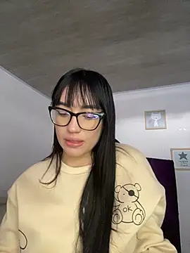 Snapshot of Melody_rousse_ chatting on 02.12.25 Melody rousse online show from 02.12.25