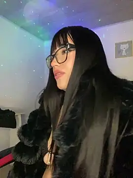 Snapshot of Melody_rousse_ chatting on 02.14.25 Melody rousse online show from 02.14.25