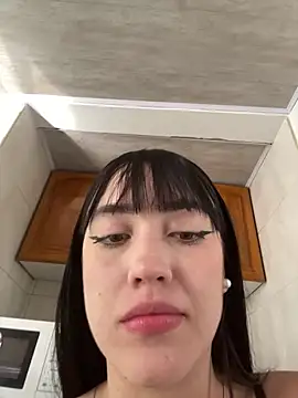 Snapshot of Melody_rousse_ chatting on 03.22.25 Melody rousse online show from 03.22.25