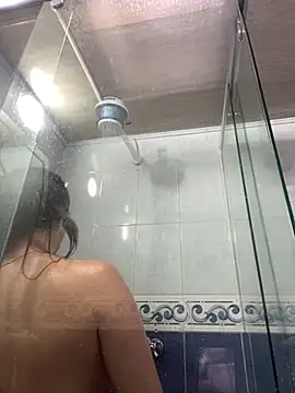 Snapshot of Melody_rousse_ chatting on 10.15.25 Melody rousse online show from 10.15.25