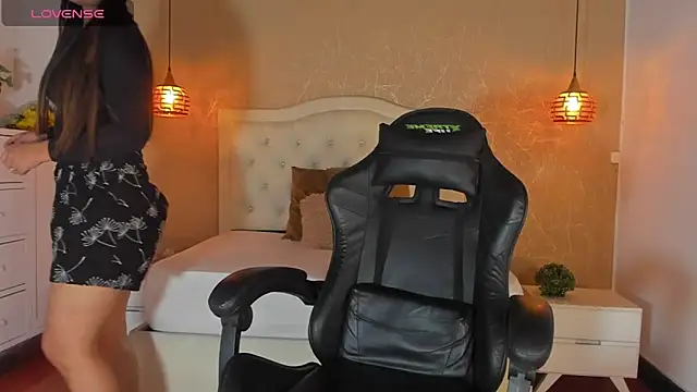 Hadley  online show from 09.23.25