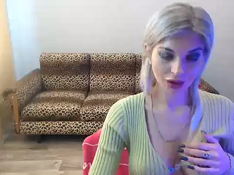 SexyBeatriice online show from 10.19.25