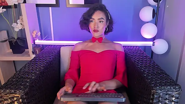 AliDiaz  online show from 02.03.25