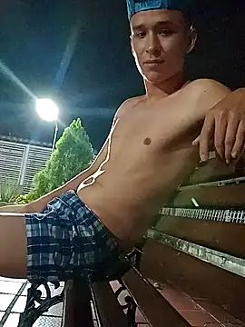 arevalo1124 online show from 02.04.25