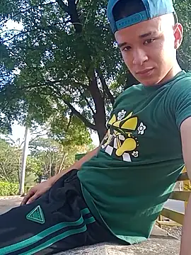 arevalo1124 online show from 09.16.25