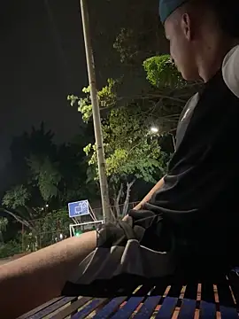 arevalo1124 online show from 10.16.25