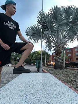 arevalo1124 online show from 11.20.25