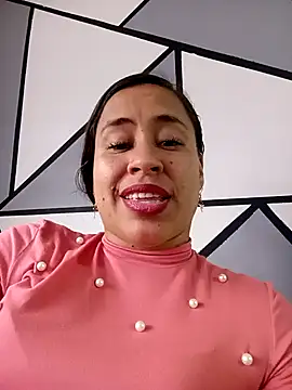 kamila lovee online show from 12.03.25