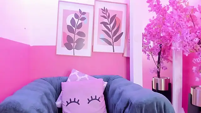 Evelyn smiith online show from 01.30.25