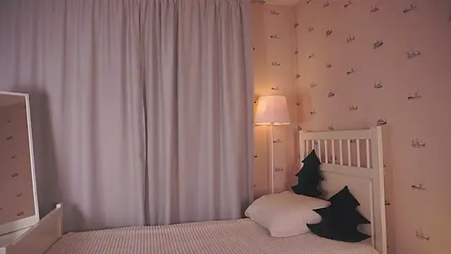 OdetteAven online show from 02.03.25