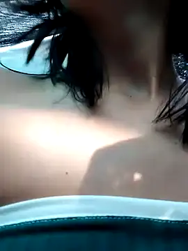 Maiden-Hot online show from 01.30.25