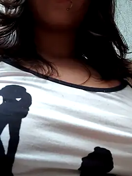 Maiden-Hot online show from 04.10.26