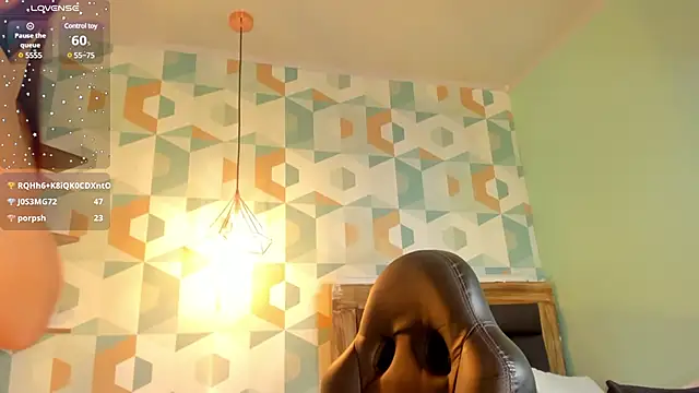 CALANTHELOVE1 online show from 02.05.25