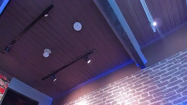 Snapshot of Thomas_May4rs chatting on 02.18.25 Thomas May4rs online show from 02.18.25