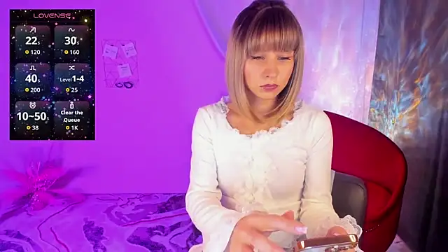 CharmBianca online show from 11.16.25