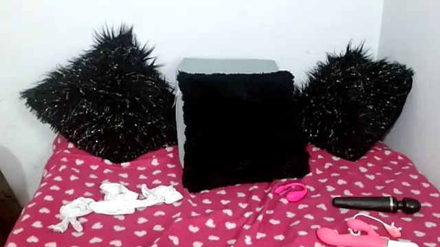 Lunasquirt1985 online show from 09.09.25