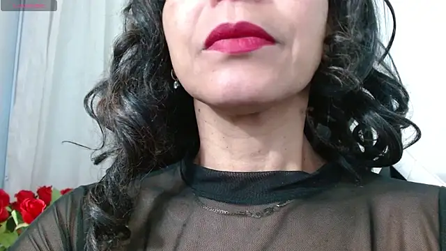 Snapshot of Lunasquirt1985 chatting on 04.22.26 Lunasquirt1985 online show from 04.22.26