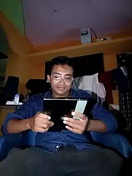 Snapshot of bigcock_thick chatting on 11.01.25 bigcock thick online show from 11.01.25