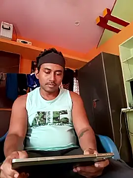 Snapshot of bigcock_thick chatting on 12.05.25 bigcock thick online show from 12.05.25