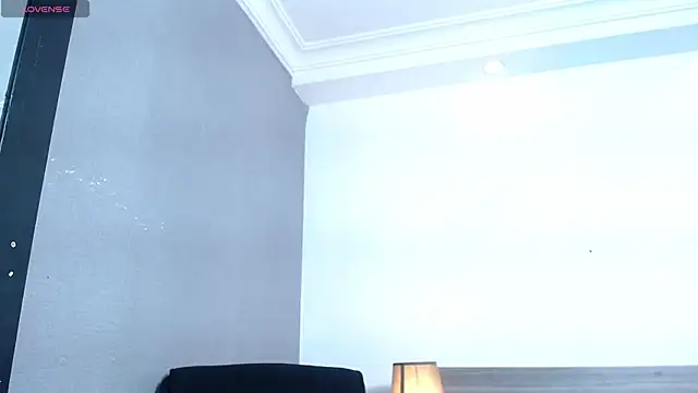 Liiamthompson online show from 02.07.26