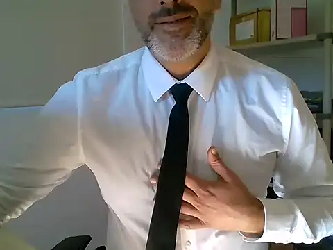 66MA69 online show from 09.30.25